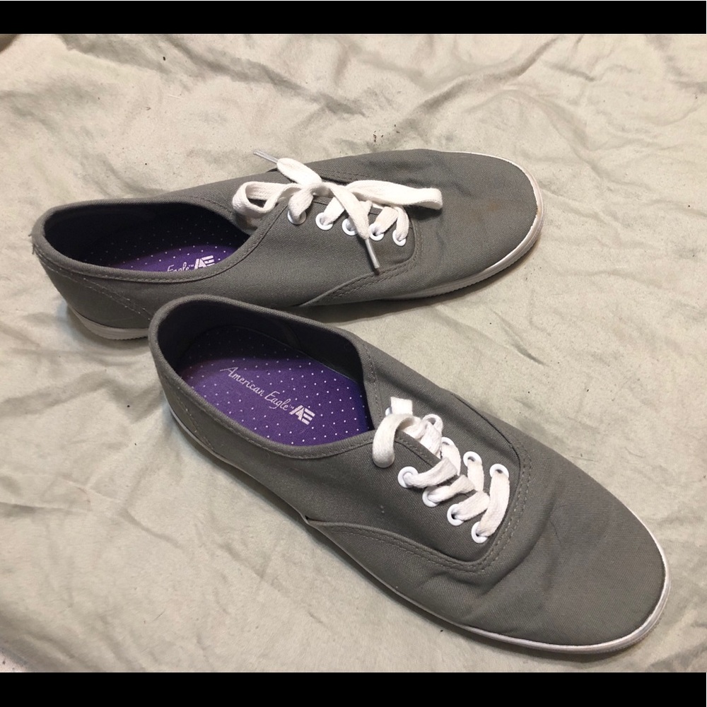 AE slip ons